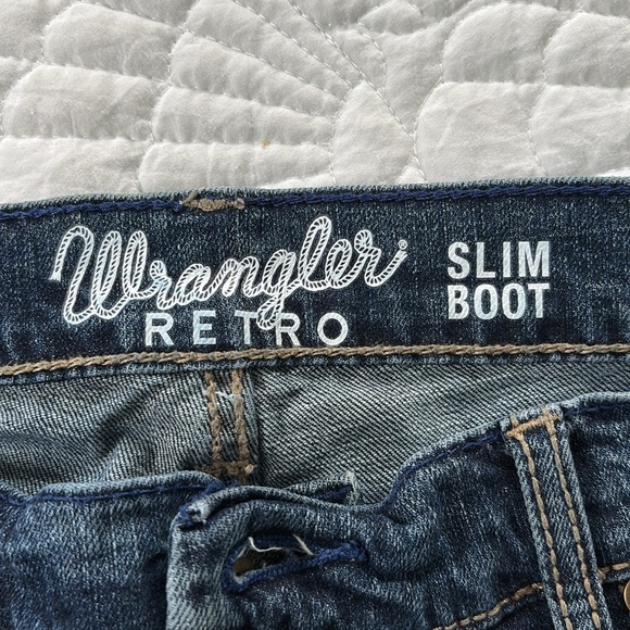 Wrangler Slim Boot Jeans - Picture 2 of 4